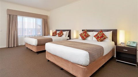 Comfort Inn & Suites Blazing Stump - Accommodation Mt Buller 3