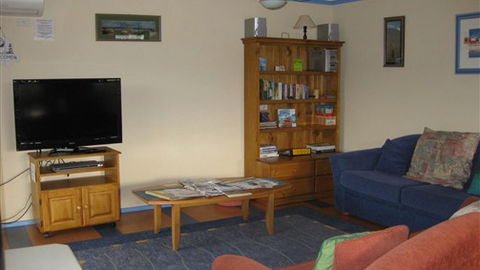 Bells By The Beach Holiday House Ocean Grove - Accommodation Mt Buller 5