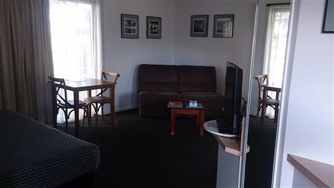 Budget On The Lake - Accommodation Mt Buller 0