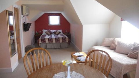 Magnolia Mansfield - Accommodation Mt Buller 4