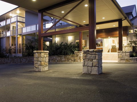 Mercure Clear Mountain Lodge Spa And Vineyard - Accommodation Mt Buller 0