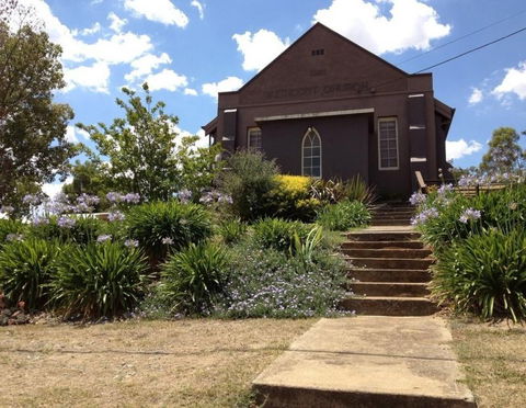 Church House B&B Gundagai - Accommodation Mt Buller 6