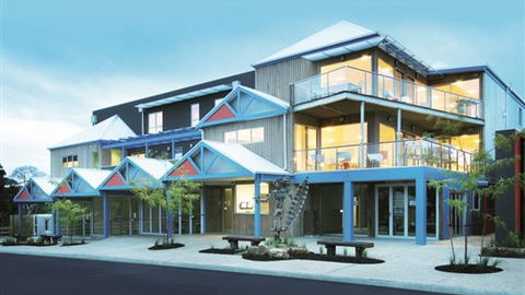 The Island Accommodation - Phillip Island YHA - Accommodation Mt Buller 0