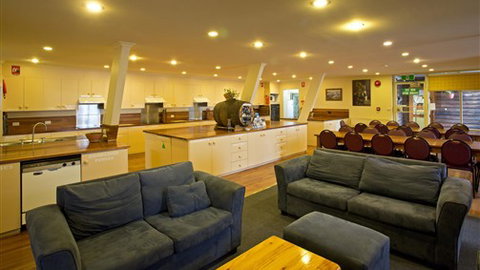 Alpha Ski Lodge - Accommodation Mt buller 0