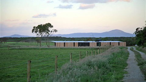 Just Inside The Gate - Accommodation Mt Buller 4