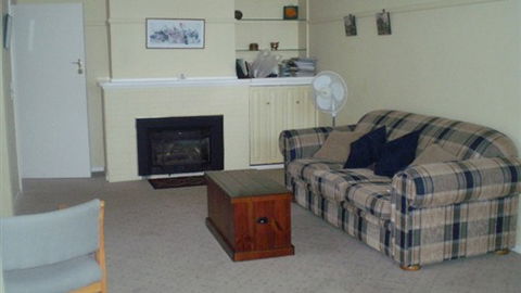Banks At Queenscliff - Accommodation Mt Buller 0
