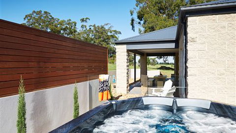 Neerim Chateau - Accommodation Mt Buller 3