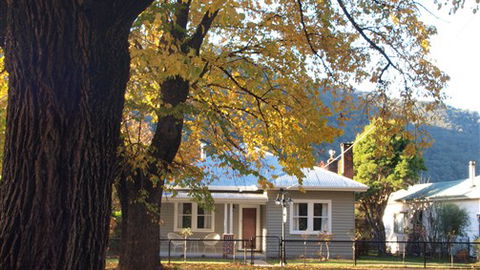 Bespoke Holiday House - Accommodation Mt Buller 4