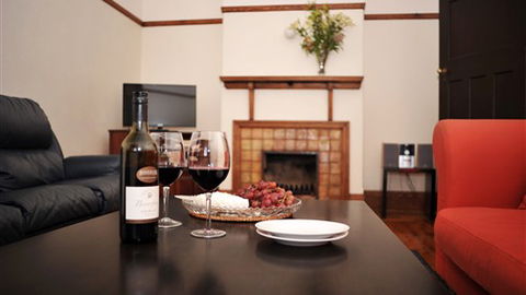 The Glen Bakery - Accommodation Mt Buller 3