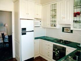 Grandview House Apartments - Glenelg - Accommodation Mt Buller 1