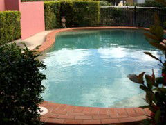 AAA Lancaster Court Motel - Accommodation Mt Buller 2