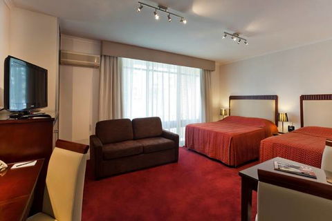 BEST WESTERN Ensenada Motor Inn & Suites - Accommodation Mt Buller 3