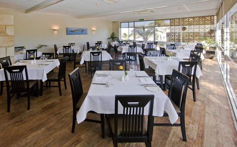 BEST WESTERN Hospitality Inns Geraldton - Accommodation Mt Buller 4
