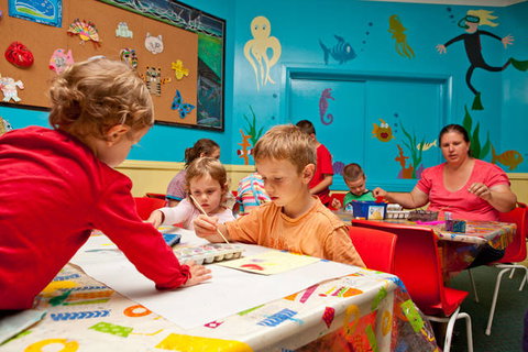 Blue Dolphin Holiday Resort - Accommodation Mt buller 6