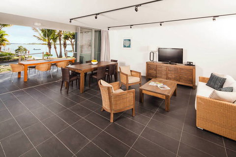 Blue Dolphin Holiday Resort - Accommodation Mt buller 9