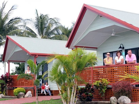 Cairns Coconut Holiday Resort - Accommodation Mt Buller 1