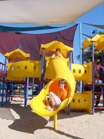 Cairns Coconut Holiday Resort - Accommodation Mt Buller 6