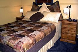 Church House B&B Gundagai - Accommodation Mt Buller 2