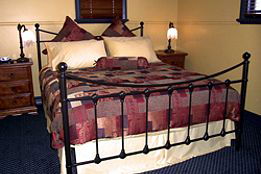 Church House B&B Gundagai - Accommodation Mt Buller 3