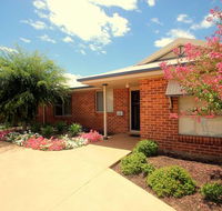 Colonial Court Villas Serviced Apartments - Accommodation Mt Buller