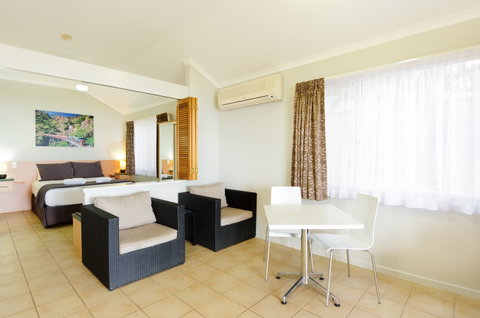 Ellis Beach Oceanfront Bungalows & Caravan Pk - Accommodation Mt Buller 5