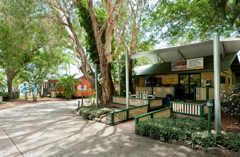 Ellis Beach Oceanfront Bungalows & Caravan Pk - Accommodation Mt Buller 9