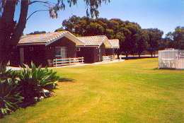 Highview Holiday Village Caravan Park - Accommodation Mt Buller 0