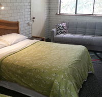 Holland Park Motel - Accommodation Mt Buller