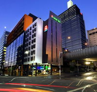 ibis Sydney King Street Wharf - Accommodation Mt Buller