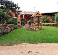 Mulanah Gardens BB Cottages/Wedding Venue - Accommodation Mt Buller