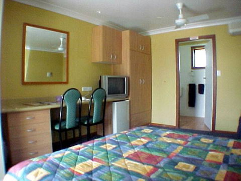 Palm Valley Motel - Accommodation Mt Buller 0