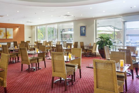 DoubleTree By Hilton Esplanade Darwin - Accommodation Mt Buller 8
