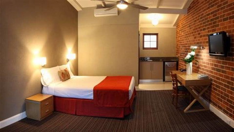 Rose & Crown Lodge - Accommodation Mt Buller 1
