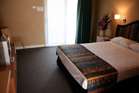 Rose & Crown Lodge - Accommodation Mt Buller 0