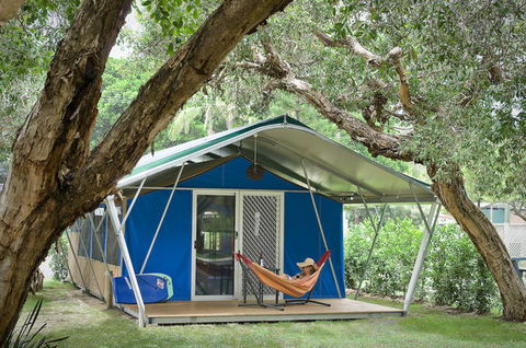Suffolk Beachfront Holiday Park - Accommodation Mt Buller 4