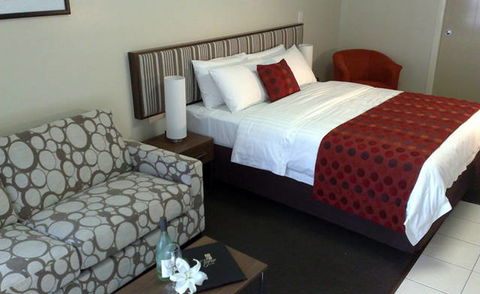 Tropixx Motel And Restaurant - Accommodation Mt Buller 1