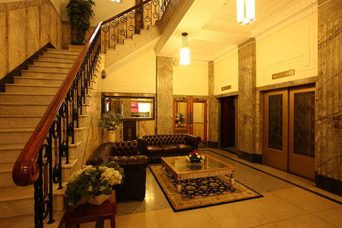 ULTIQA Rothbury Hotel - Accommodation Mt Buller 0