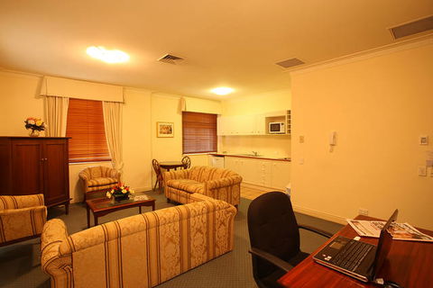 ULTIQA Rothbury Hotel - Accommodation Mt Buller 2