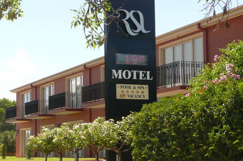 Wagga RSL Club Motel And Apartments - Accommodation Mt buller 1