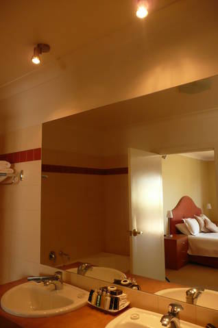 Wagga RSL Club Motel And Apartments - Accommodation Mt buller 3