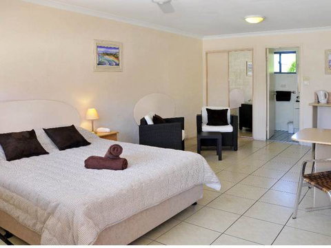 Yamba Twin Pines Motel - Accommodation Mt buller 0