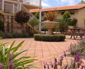 Margaret River Hotel And Holiday Suites - Accommodation Mt Buller 1