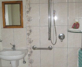 Bromeliad Bed And Breakfast - Accommodation Mt Buller 1