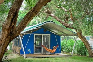 Suffolk Beachfront Holiday Park - Accommodation Mt Buller 5