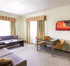 Governor Macquarie Motor Inn - Bathurst - Accommodation Mt Buller