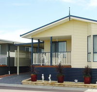 Palm Valley Motel And Home Village - Accommodation Mt Buller