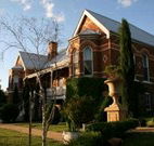 Lanigan Abbey Bed and Breakfast - Accommodation Mt Buller