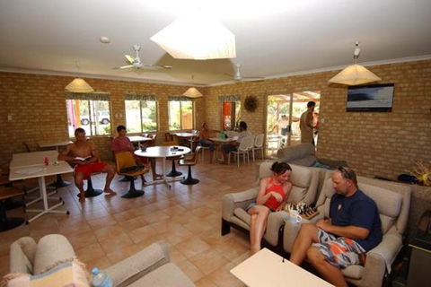 Lancelin YHA - Accommodation Mt Buller 7