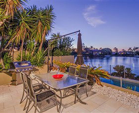 The RiverView At Vogue Holiday Homes - Accommodation Mt Buller 3
