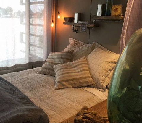 Bill's Boathouse - Accommodation Mt Buller 2